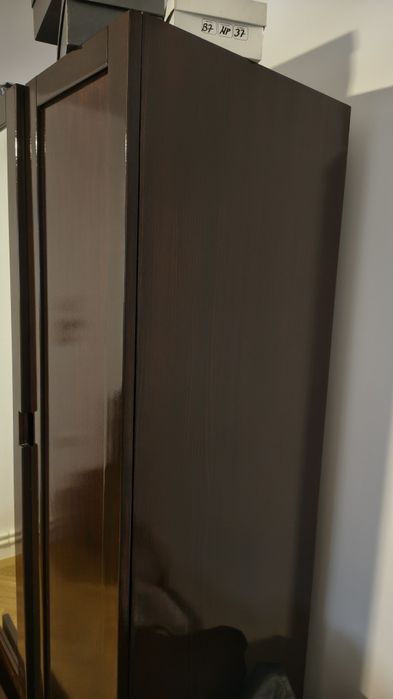 Sifonier / dulap / dressing din lemn masiv in stare buna, relacuit.