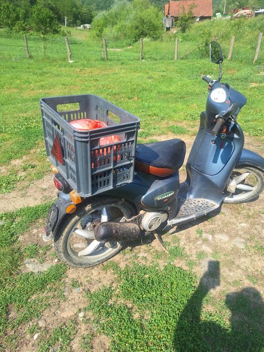 Vand scuter Aprilia Scaraebo