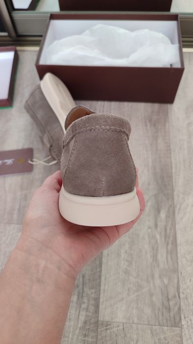 Лоферы  замшевые новые