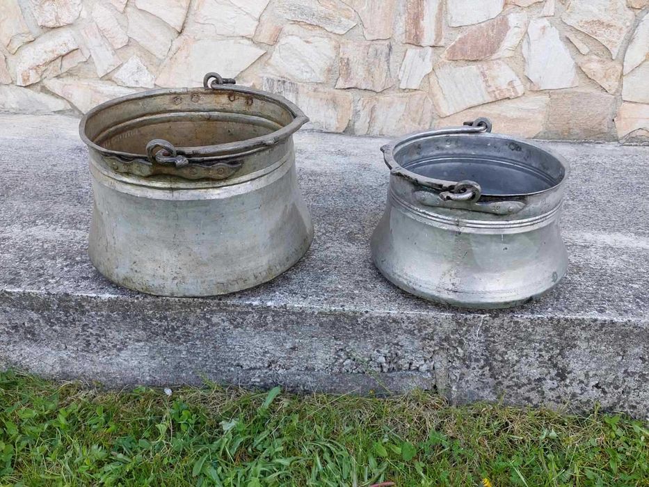 Две медни котлета
