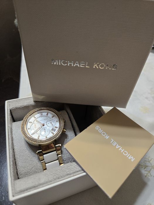 Оргинален дамски часовник