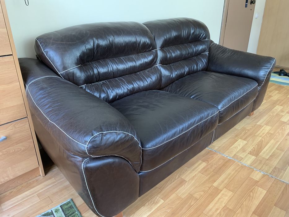 Диван из натуральной кожи