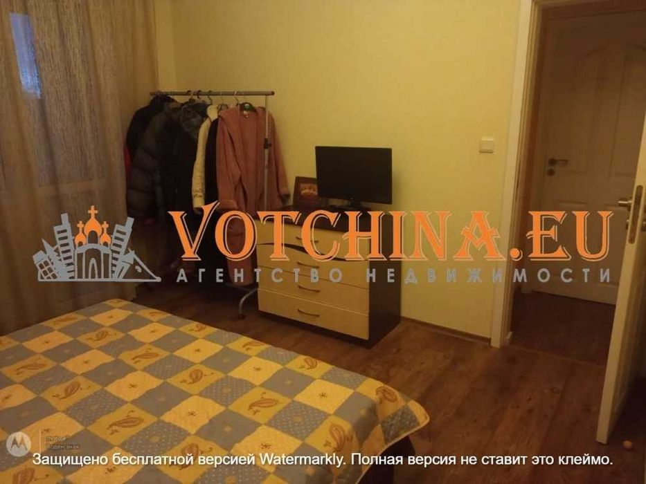 Двуетажна къща в с. Славеево / Добрич