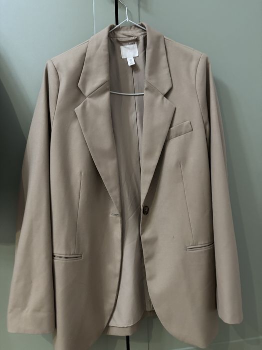 Женская одежда в хорошем состоянии