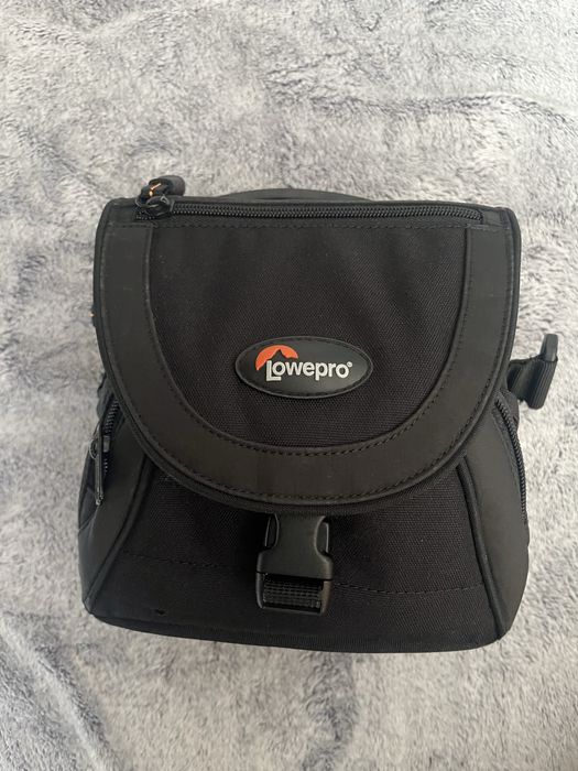 Фотоапарат сони