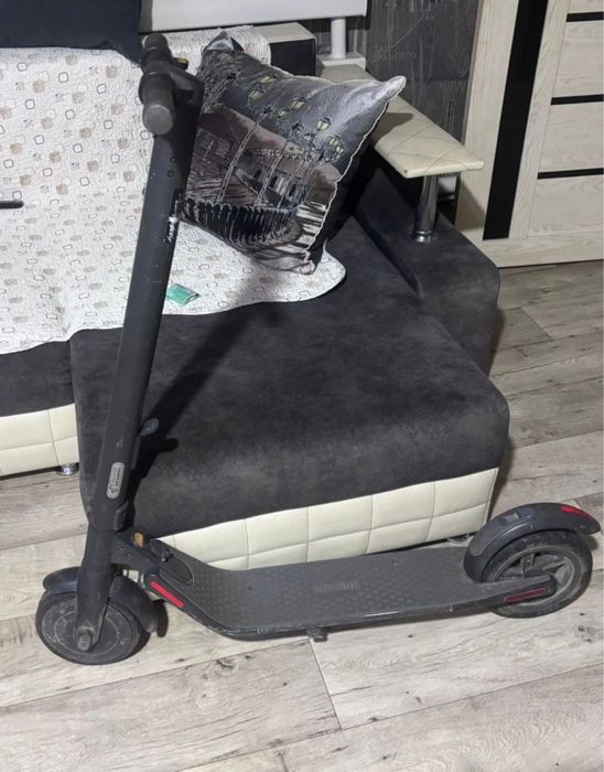 Самокат Ninebot б/у