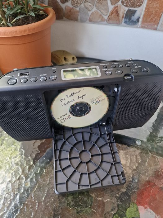 Radio cd ,usb,Sony,superbe,la pret minim