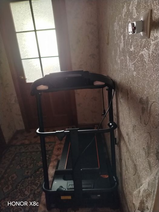Беговая дорожка электрическая