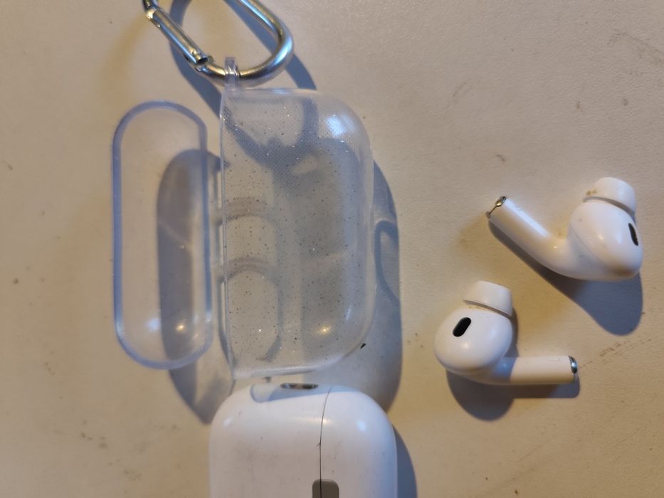 Căști iPhone airpods 2 pro