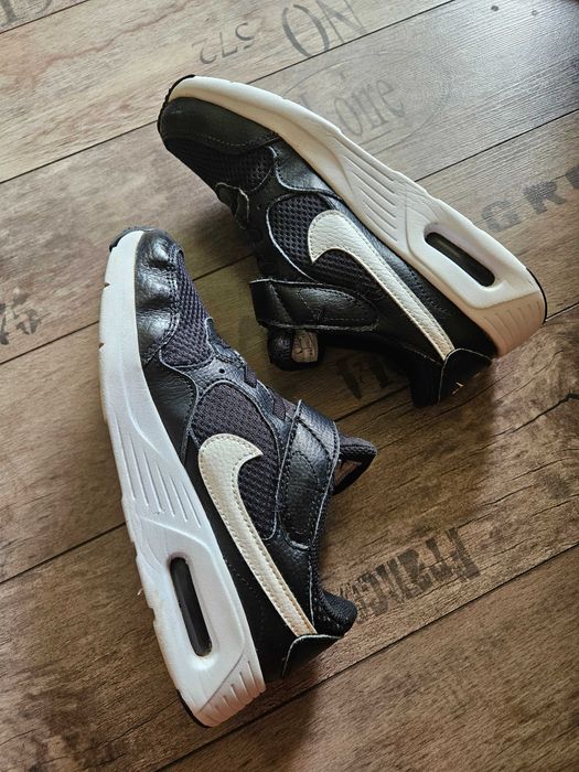 Детски маратонки nike 35 номер и jordan 36.5