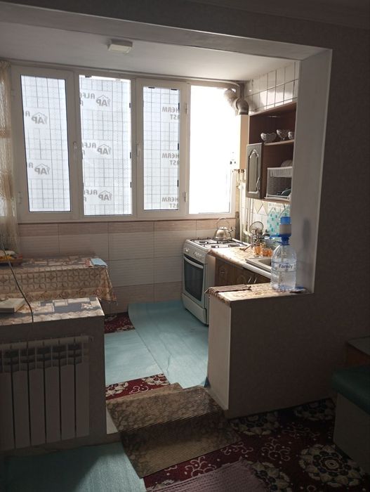 Продаётся 3 комнатная квартира в сартепо 5 микрорайоне.