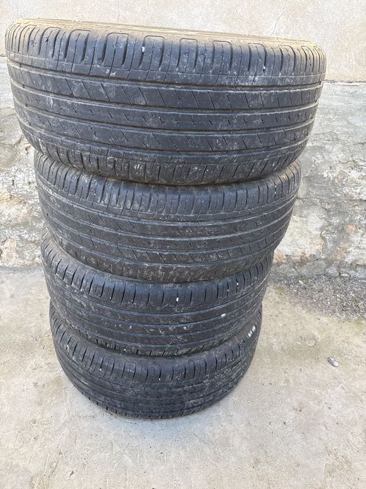 Летний балон шина 215/55/17