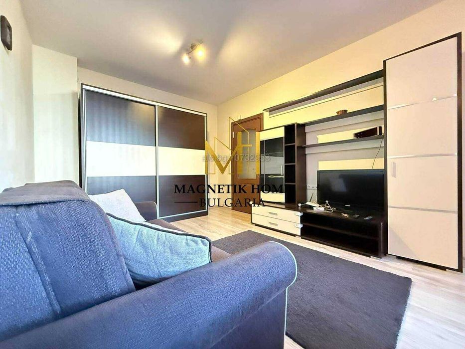 Страхотен двустаен апартамент срещу Мол Галерия в ж.к. Славейков