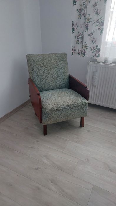 Fotoliu vintage din lemn