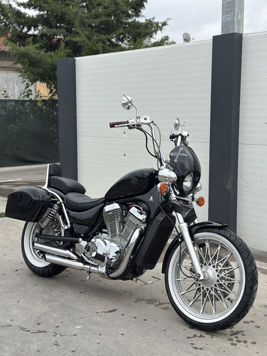 Suzuki Intruder VS700 de USA