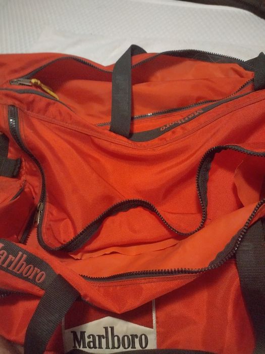 Geamantan călătorie mare Marlboro de cală