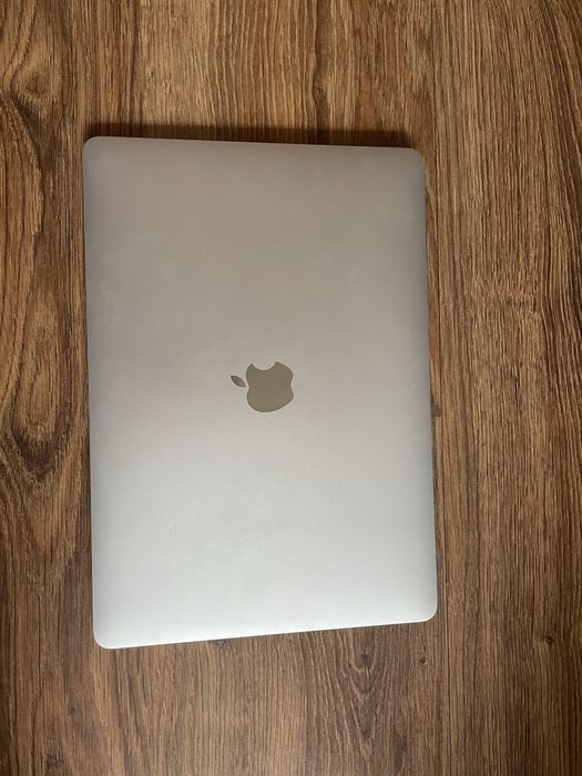 Продам Macbook air m1 макбук эйр м1