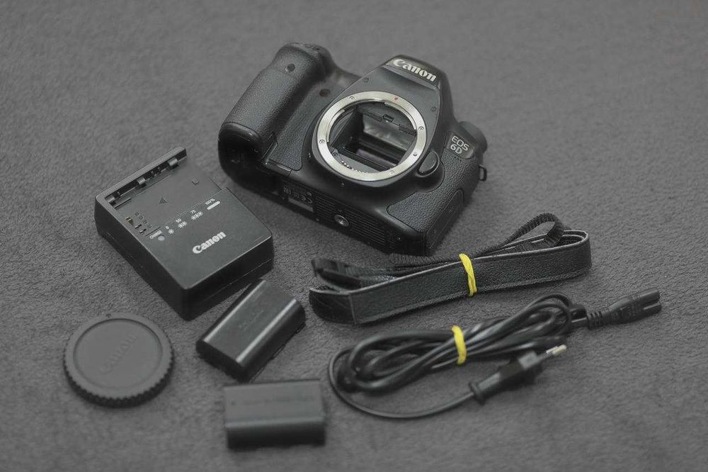 Фотоаппарат Canon EOS 6D (WG) Body