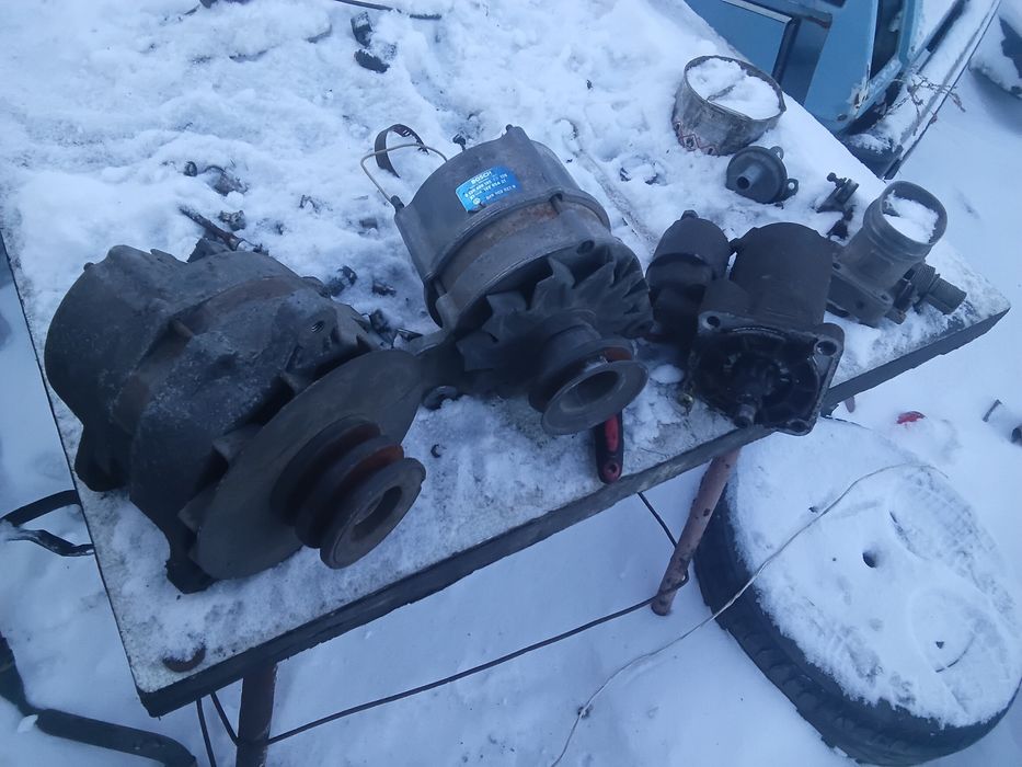 Авто запчасти продам