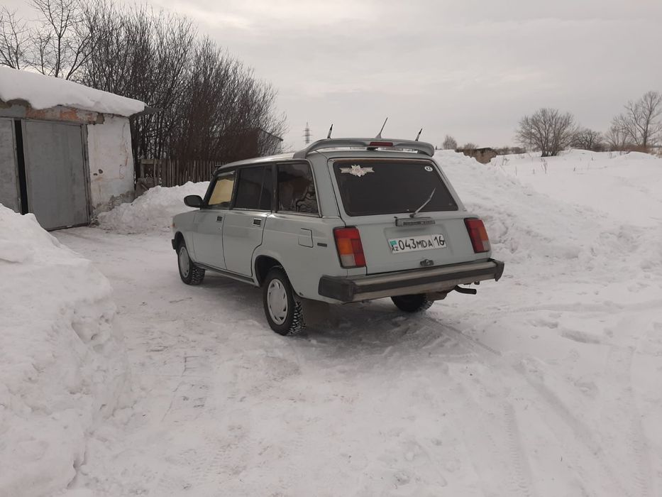 Продам ваз 2104.