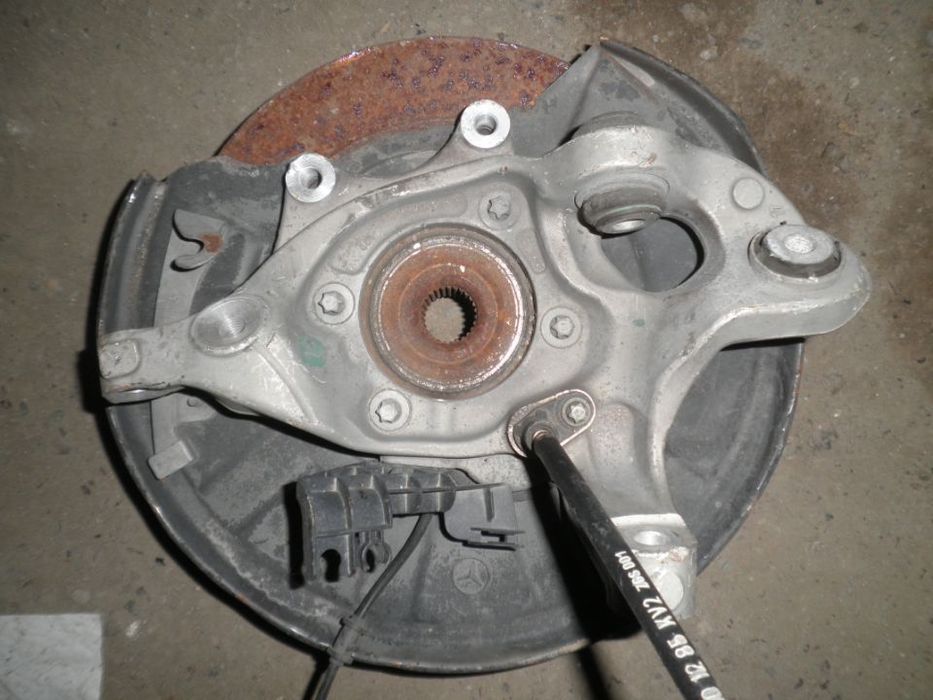 fuzeta stanga / dreapta fata / spate  mercedes e-class w212 2013
