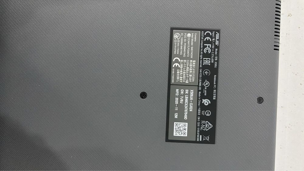Asus VivoBook 15