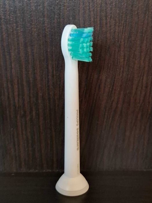 Накрайници/Детски Резервни глави за ел. четка за зъби Philips Sonicare, и накрайник за ПОЧИСТВАНЕ на ЕЗИКА Philips Sonicare TongueCare+ Т1