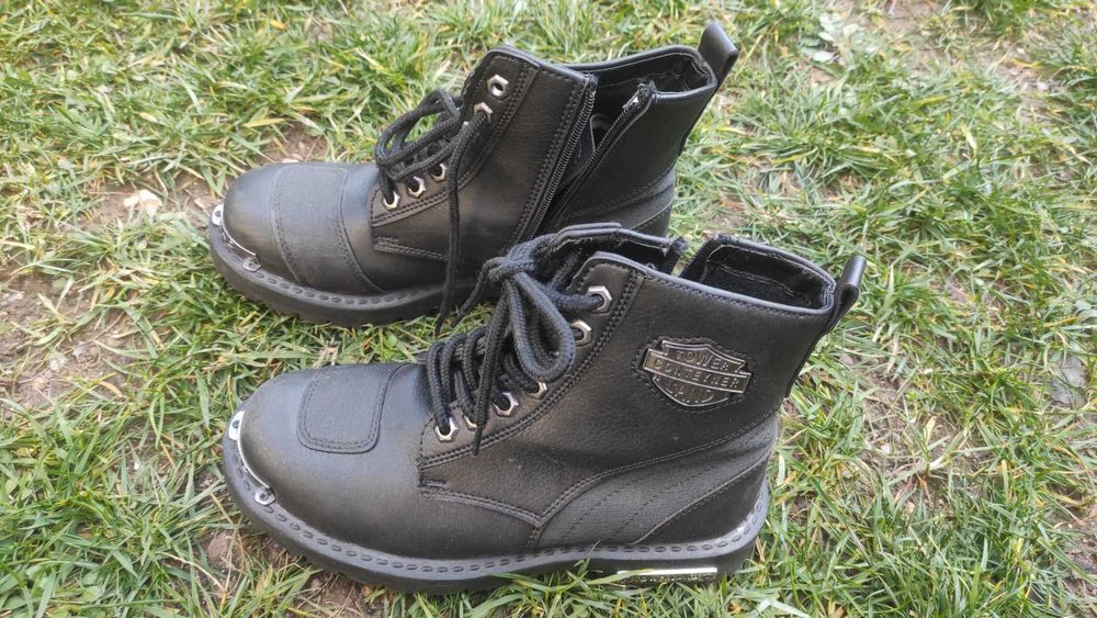 Кожени обувки , боти 39 номер