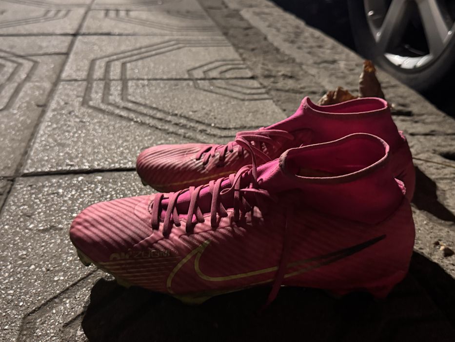 Бутонки на nike