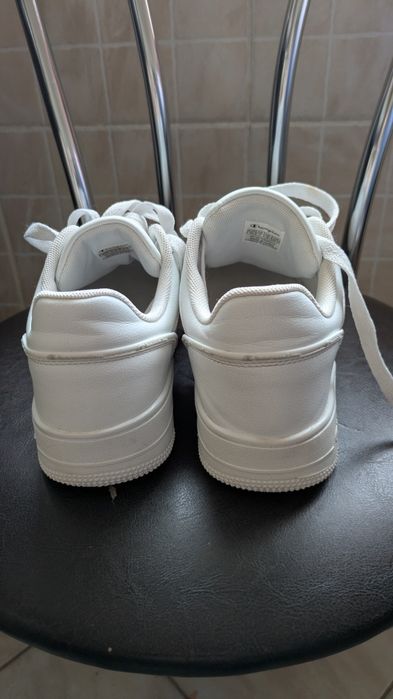 Adidași champion 39/40