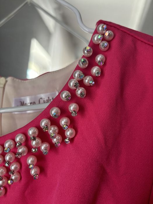 Женский платье на весну