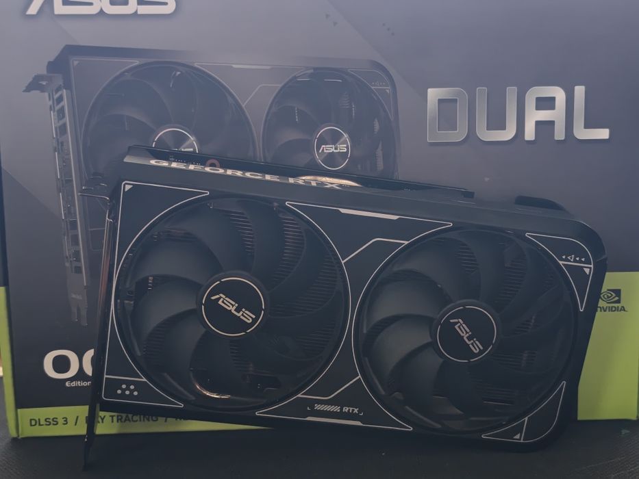 Asus Dual RTX 4060 8gb