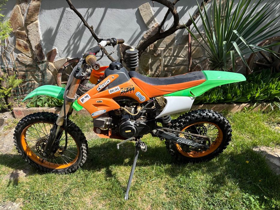 Мотор 125 кубика 4 тактов 2019 година