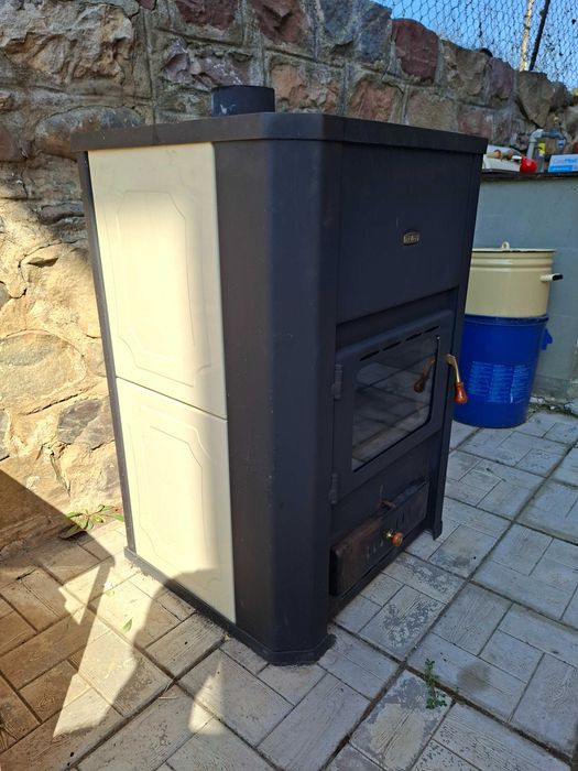 Продажба на печка "Prity" с водна риза, 24KW