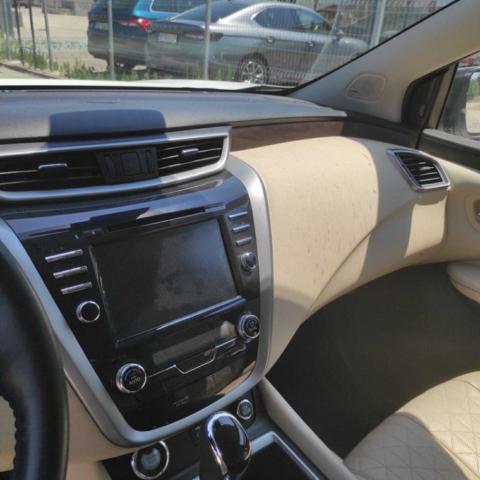 Nissan Murano platinum