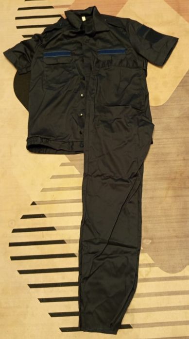 Продам костюм для охраны