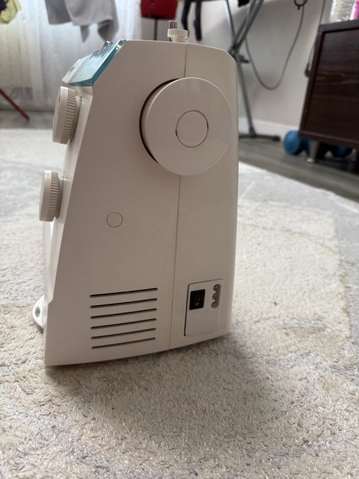 Швейная машинка Husqvarna