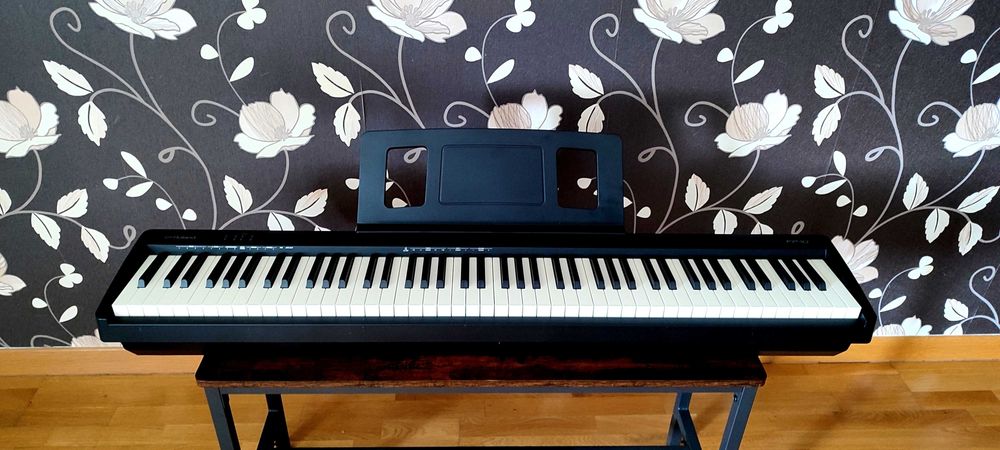 Pian electric Roland FP-10 nou