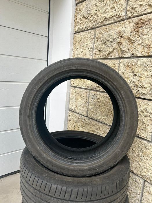 Летни гуми Brigstone 245/45/19R