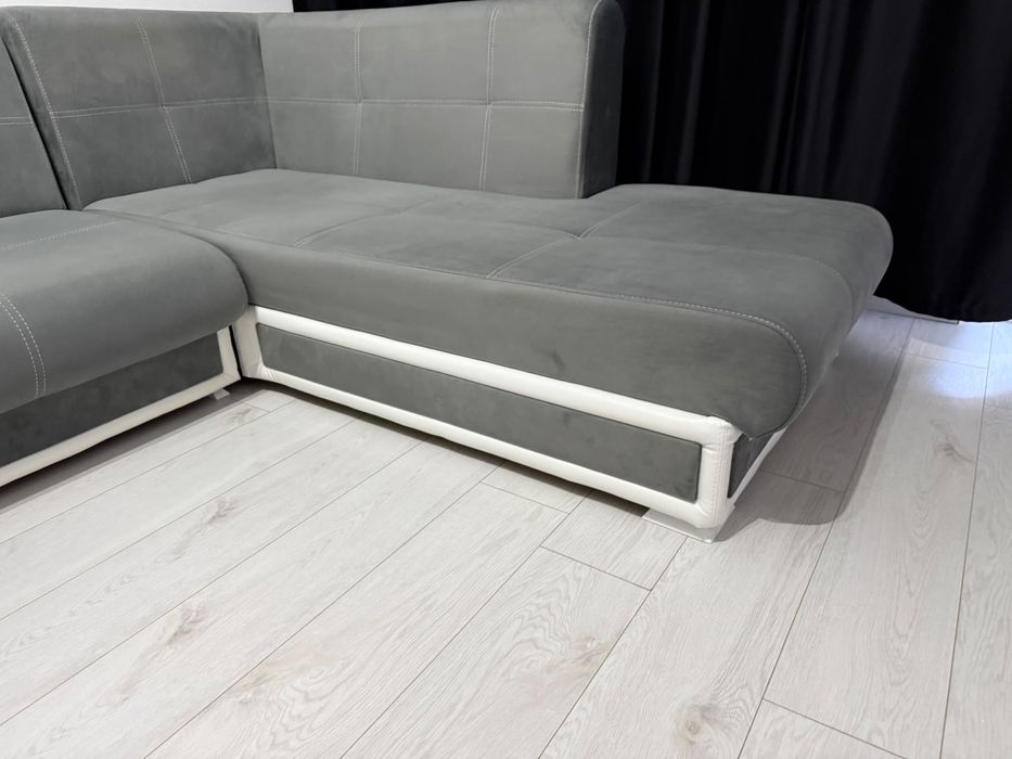 Vand coltar imitatie alcantara si piele alba