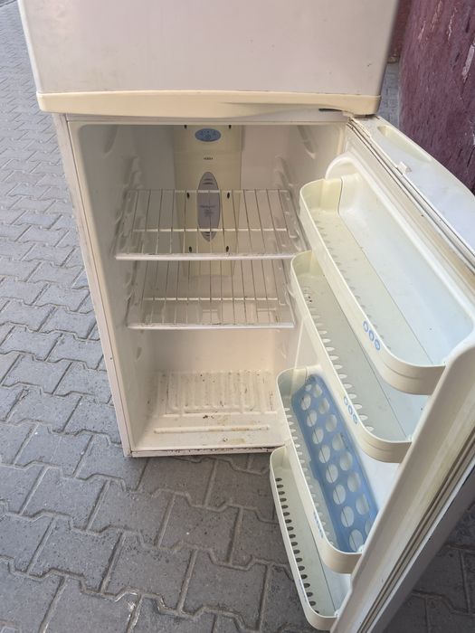 Продается холодильник Б/У