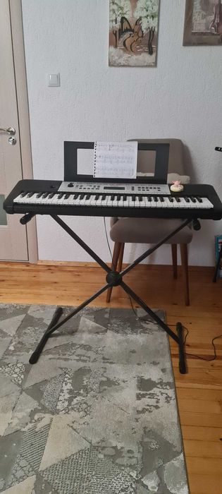 YAMAXA YPT-260,61 клавиша пиано