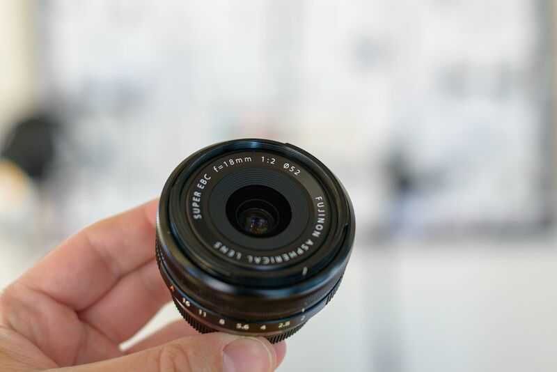 Fujifilm XF 18mm f/2 R