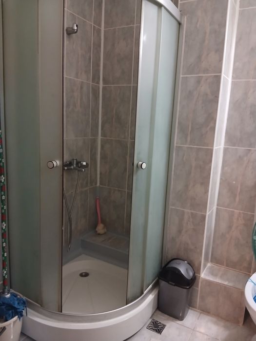 Se inchiriaza  Garsoniera 37m parter inalt