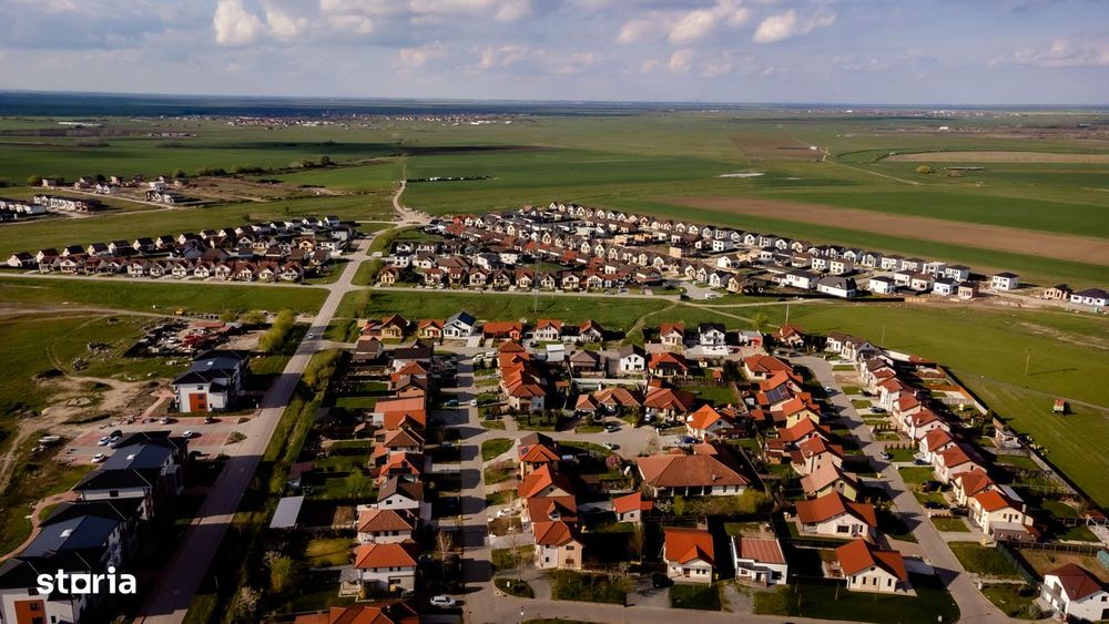 Teren 607 mp | Stradă complet pavată și locuită | Proiect CADOU
