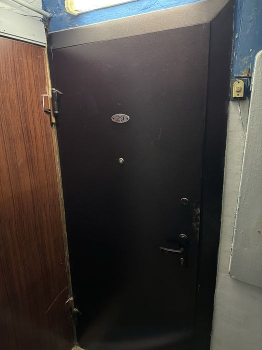 Продам входные двери