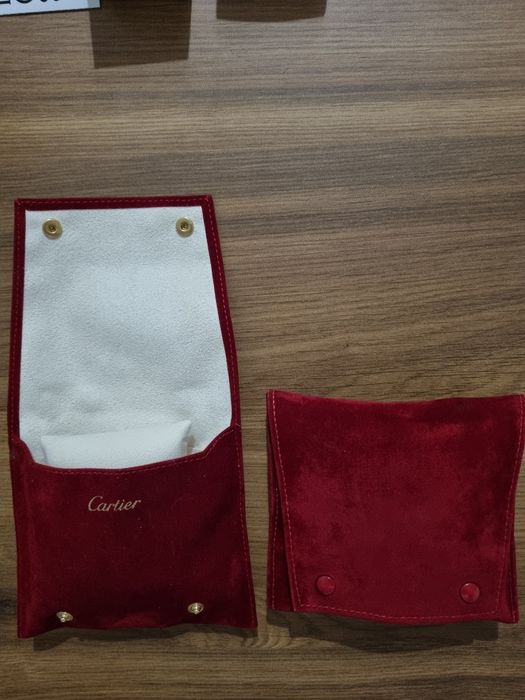 Оригинален велурен калъф за бижута  Cartier