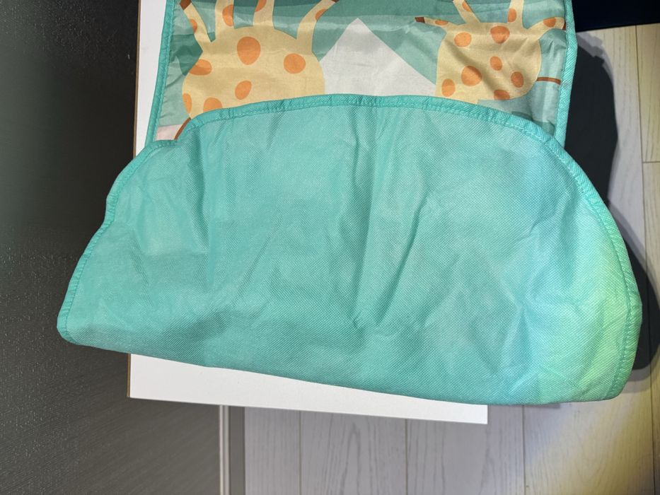 Продается развивающая игрушка музыкальная