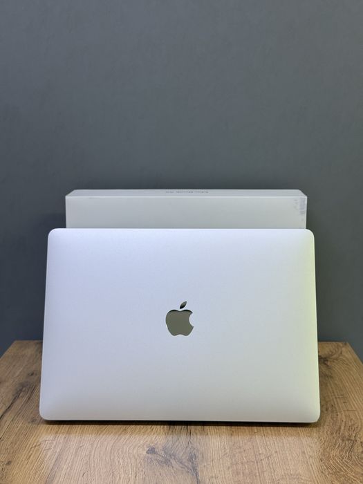 MacBook Air M1 8/256 GB 13’ | Mobile Zone