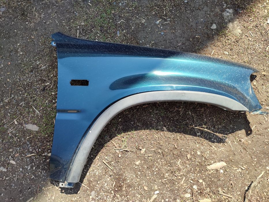 Крыло правое на Honda CR-V